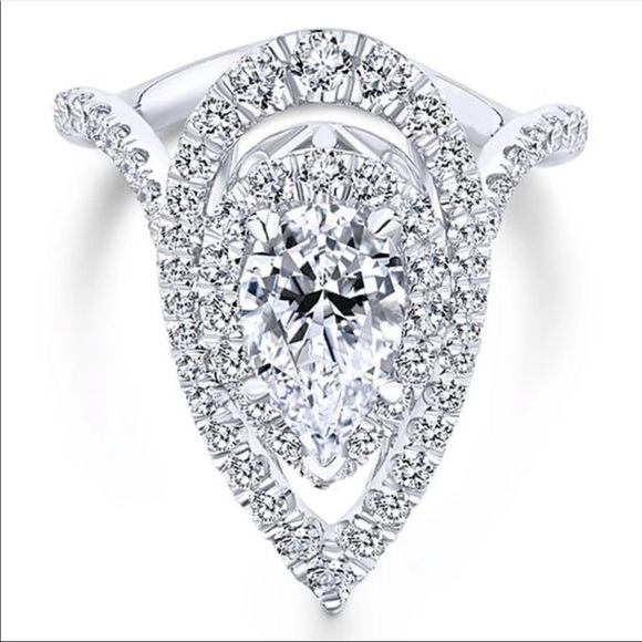 Luxury 925 Sterling Silver Pear Cut Diamonds Ring - Picture 4 of 6